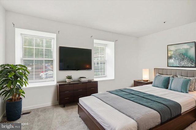 5717 FALKLAND PL, Capitol Heights, MD 20743