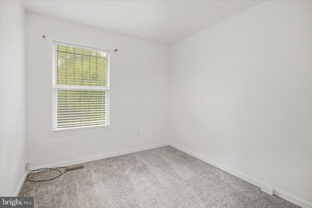 5717 FALKLAND PL, Capitol Heights, MD 20743