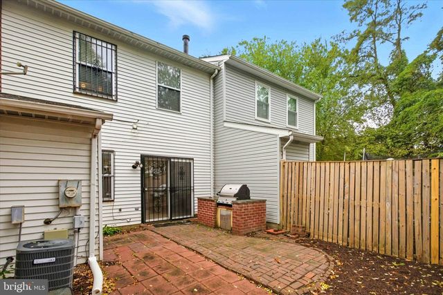 5717 FALKLAND PL, Capitol Heights, MD 20743