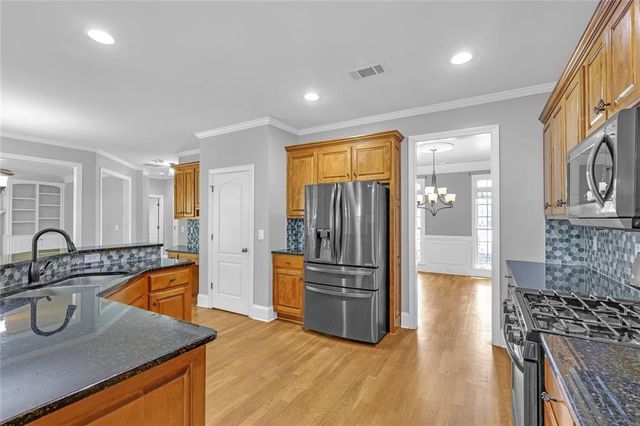 320 Baymist Drive, Loganville, GA 30052