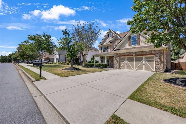 320 Baymist Drive, Loganville, GA 30052