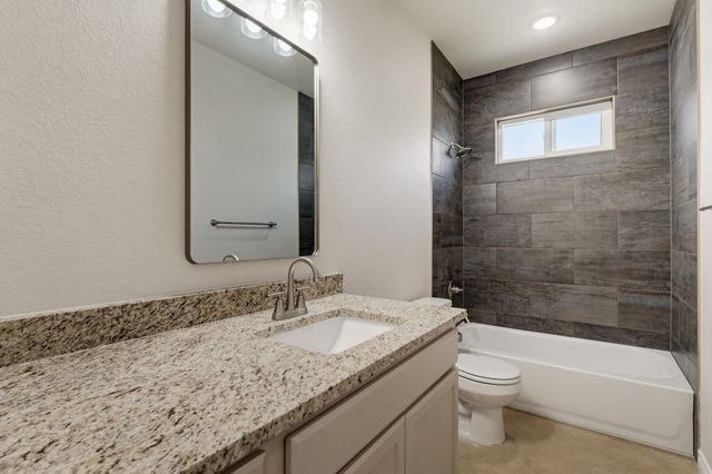 406 W Avenue C C, Copperas Cove, TX 76522