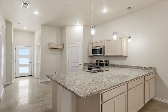 406 W Avenue C C, Copperas Cove, TX 76522