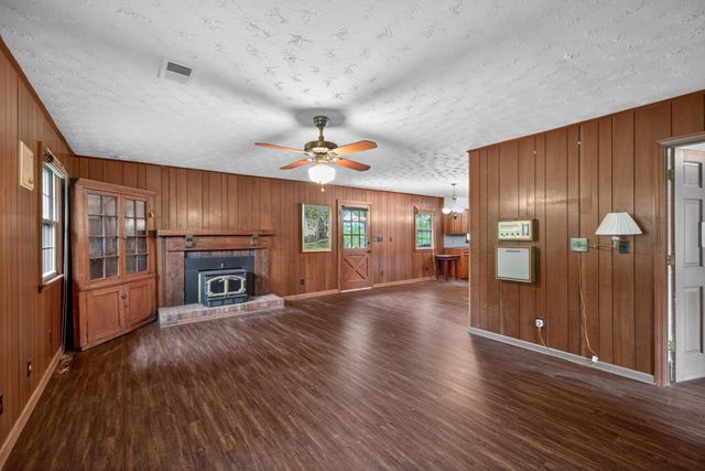 249 Eastland Acres, Lancaster, KY 40444