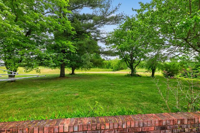 249 Eastland Acres, Lancaster, KY 40444