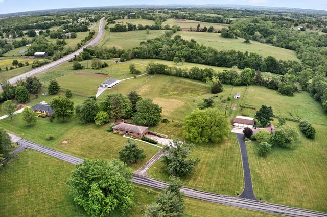 249 Eastland Acres, Lancaster, KY 40444