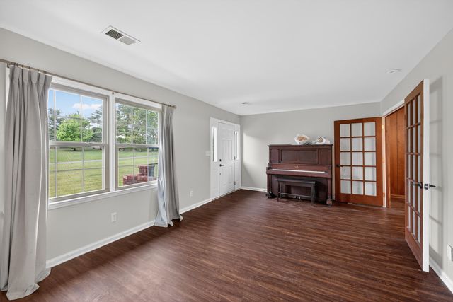 249 Eastland Acres, Lancaster, KY 40444