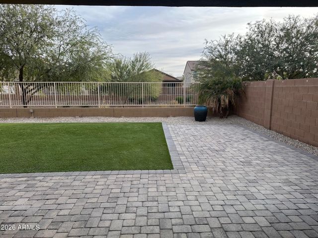 1041 W GLEN CANYON Drive, San Tan Valley, AZ 85140