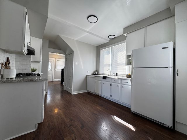 1431 29th Avenue, Moline, IL 61265