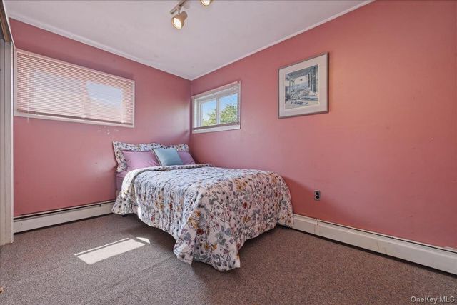 335 Twin Lane S, Wantagh, NY 11793