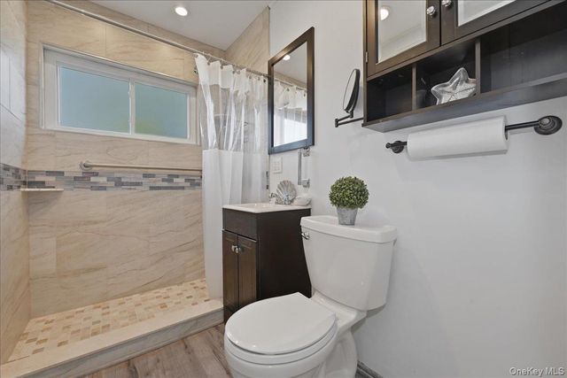 335 Twin Lane S, Wantagh, NY 11793