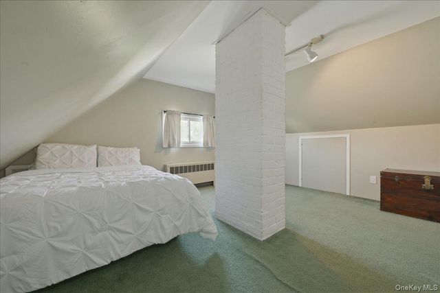 335 Twin Lane S, Wantagh, NY 11793