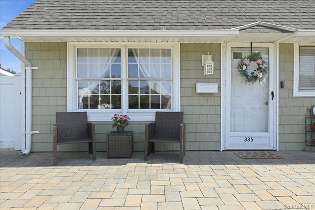 335 Twin Lane S, Wantagh, NY 11793