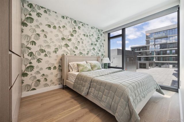 38-20 Parsons Boulevard 402, Flushing, NY 11354