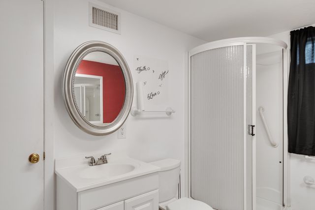 1545 Highland Avenue, Vero Beach, FL 32960