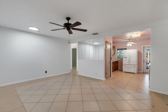 1545 Highland Avenue, Vero Beach, FL 32960