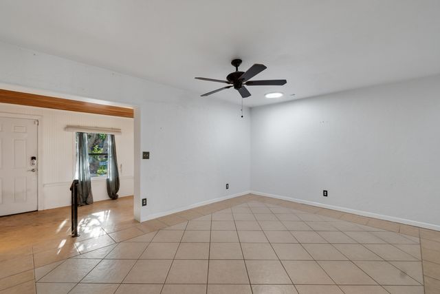 1545 Highland Avenue, Vero Beach, FL 32960