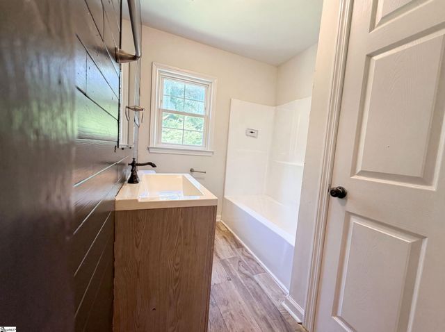 1125 Old Spartanburg Highway, Lyman, SC 29365