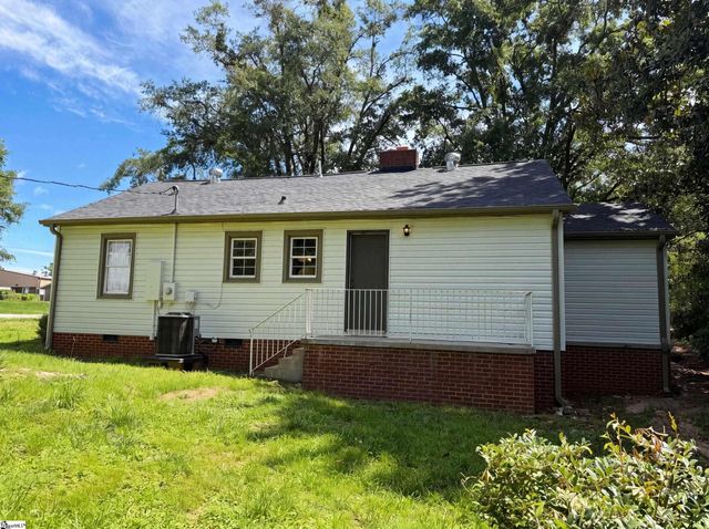1125 Old Spartanburg Highway, Lyman, SC 29365