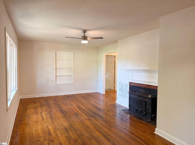 1125 Old Spartanburg Highway, Lyman, SC 29365