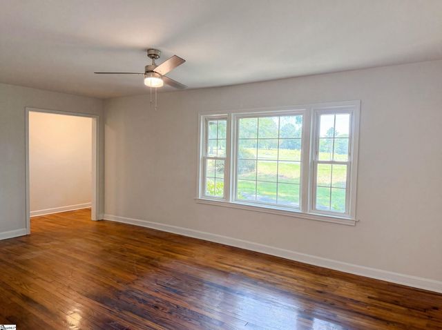 1125 Old Spartanburg Highway, Lyman, SC 29365