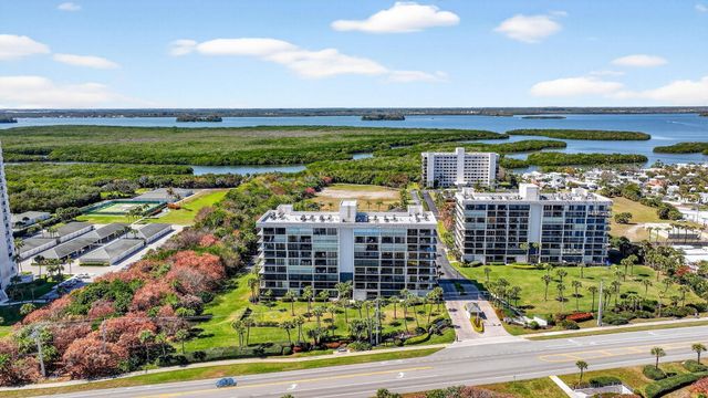 5055 N Highway A1a 505, Hutchinson Island, FL 34949