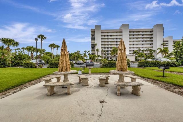 5055 N Highway A1a 505, Hutchinson Island, FL 34949