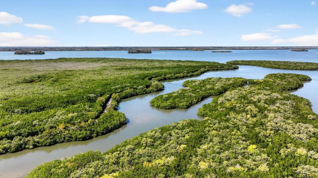 5055 N Highway A1a 505, Hutchinson Island, FL 34949