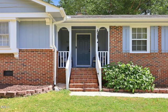 917 Cromarty Avenue, Sanford, NC 27330