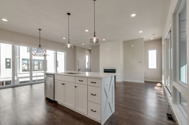 227 Oceola Ave Apt 4, Nashville, TN 37209