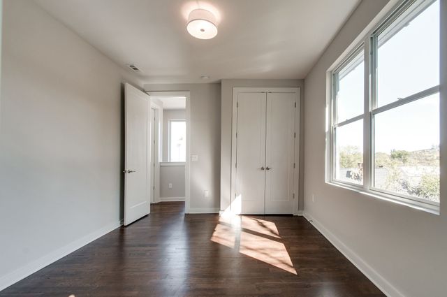 227 Oceola Ave Apt 4, Nashville, TN 37209