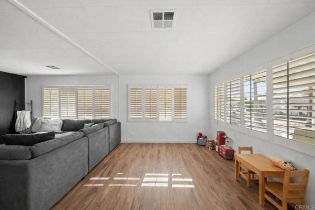 2700 E Valley SPC 3, Escondido, CA 92027