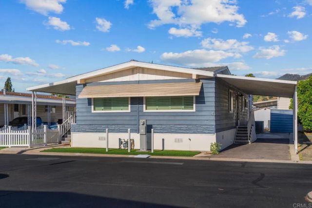 2700 E Valley SPC 3, Escondido, CA 92027