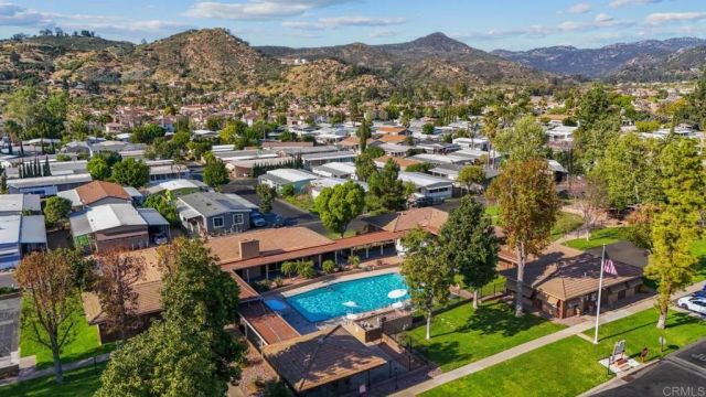 2700 E Valley SPC 3, Escondido, CA 92027