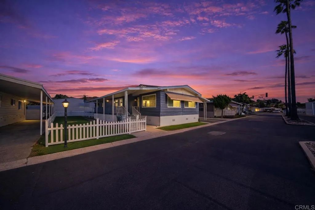 2700 E Valley SPC 3, Escondido, CA 92027