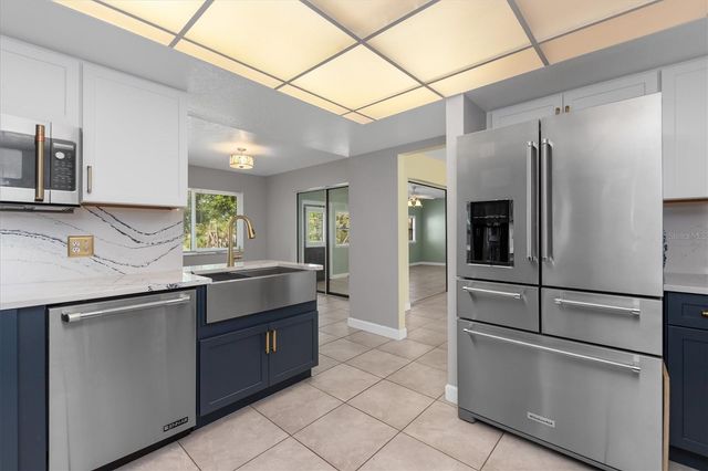 10033 STONECROP AVENUE, Englewood, FL 34224