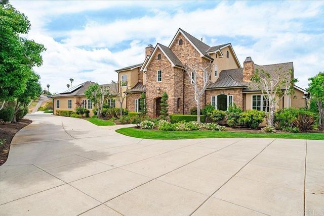 32110 Dos Ninas Road, Bonsall, CA 92003