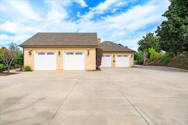 32110 Dos Ninas Road, Bonsall, CA 92003