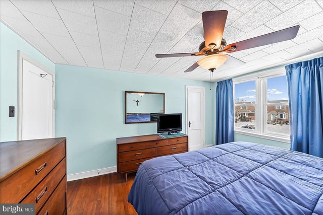 238 WESTPARK LN, Clifton Heights, PA 19018