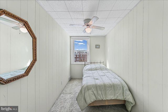 238 WESTPARK LN, Clifton Heights, PA 19018