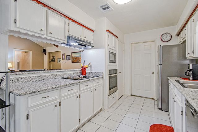 16306 Hollow Wood Drive, Houston, TX 77090