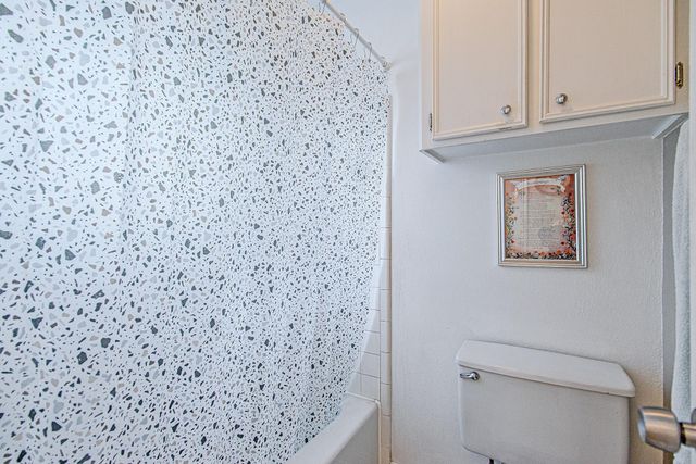 16306 Hollow Wood Drive, Houston, TX 77090