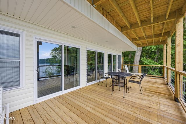 22125 Driftwood Lane, Abingdon, VA 24211