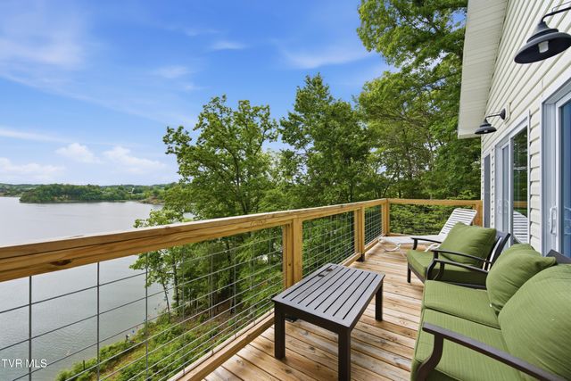 22125 Driftwood Lane, Abingdon, VA 24211