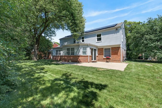 316 Fox Run Drive, Northbrook, IL 60062