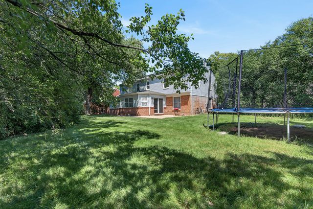 316 Fox Run Drive, Northbrook, IL 60062