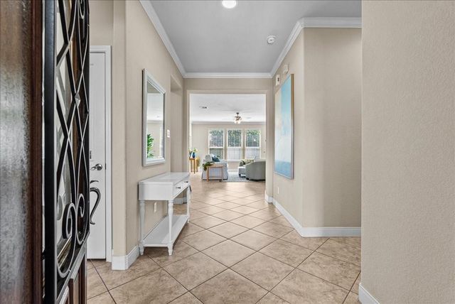 709 Pienza Lane, League City, TX 77573