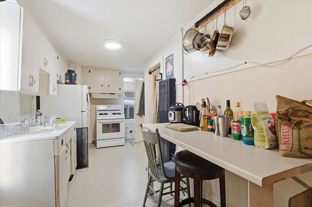 27-29 Lafountain Street, Burlington, VT 05401