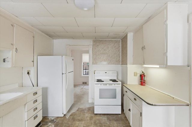 27-29 Lafountain Street, Burlington, VT 05401