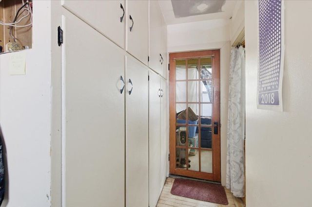 27-29 Lafountain Street, Burlington, VT 05401